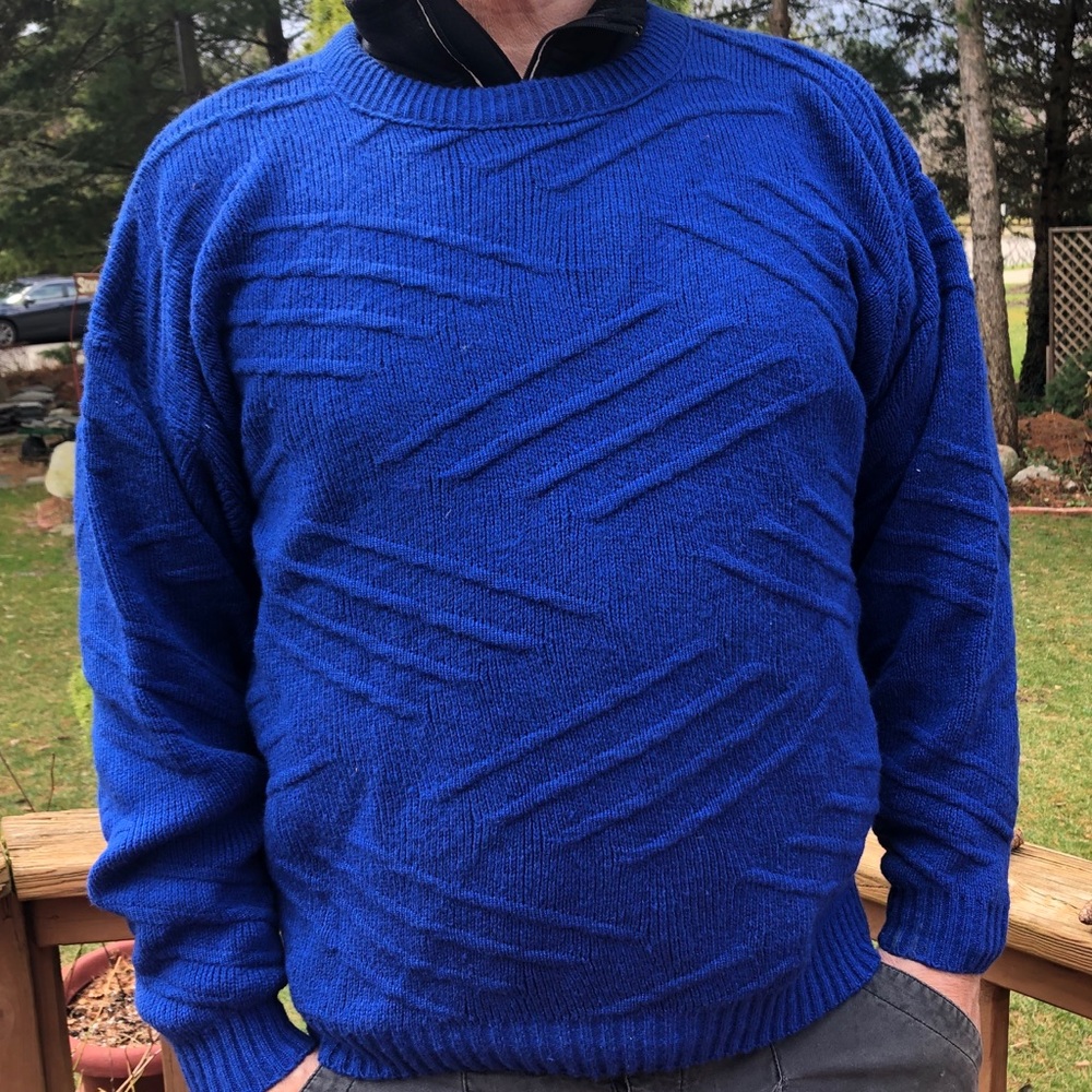 Men’s Brillant Blue Long Sleeved Sweater